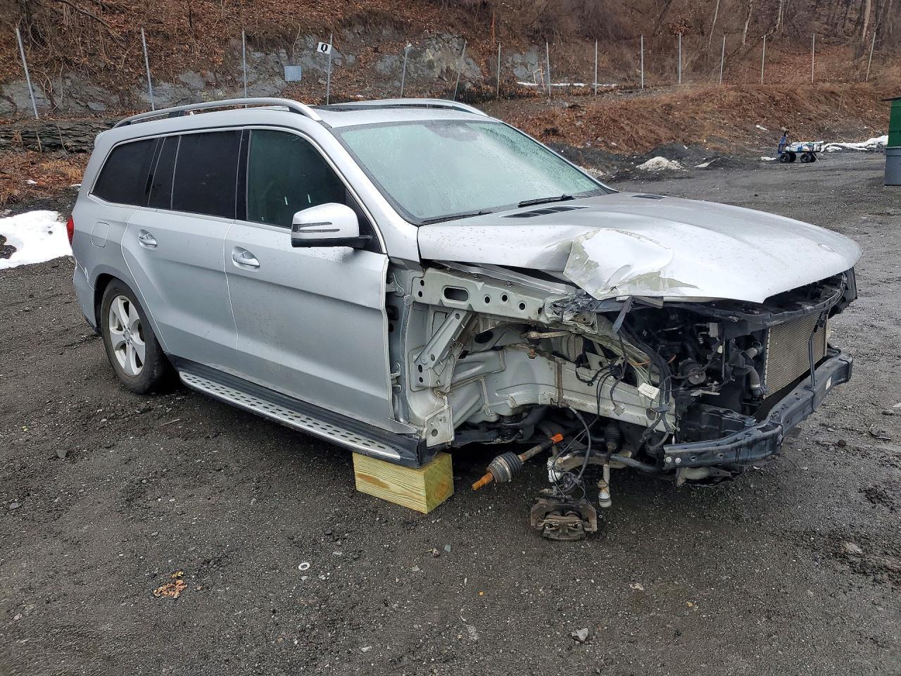 2017 Mercedes-Benz Gls 450 4Matic - Image 4