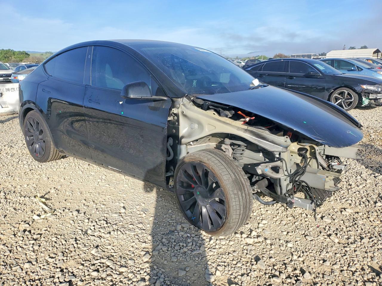 2023 Tesla Model Y - Image 4