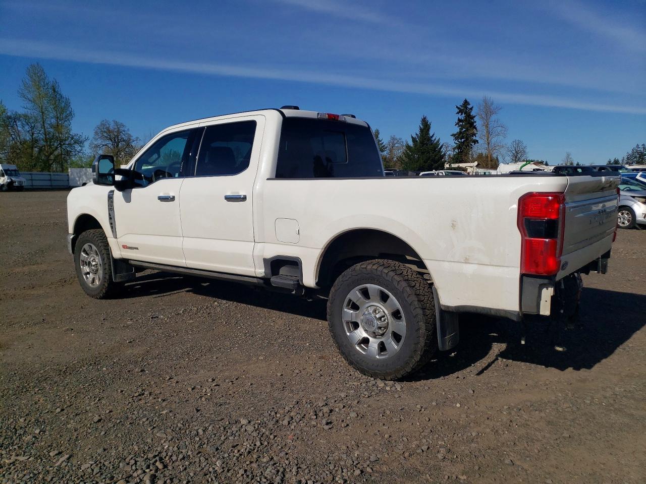 2024 Ford F350 Super Duty - Фото 2