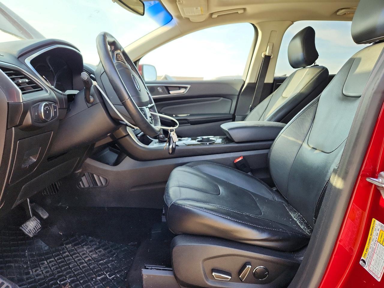 2016 Ford Edge Titanium - Image 7