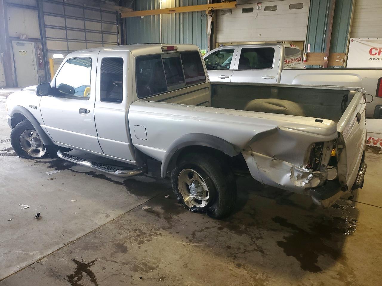 2002 Ford Ranger Super Cab - Фото 2