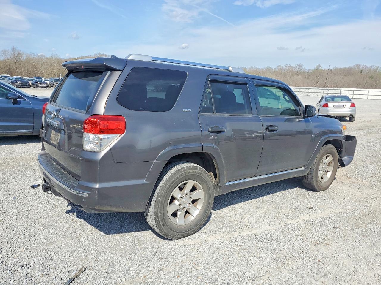 2012 Toyota 4Runner Sr5 - Фото 3