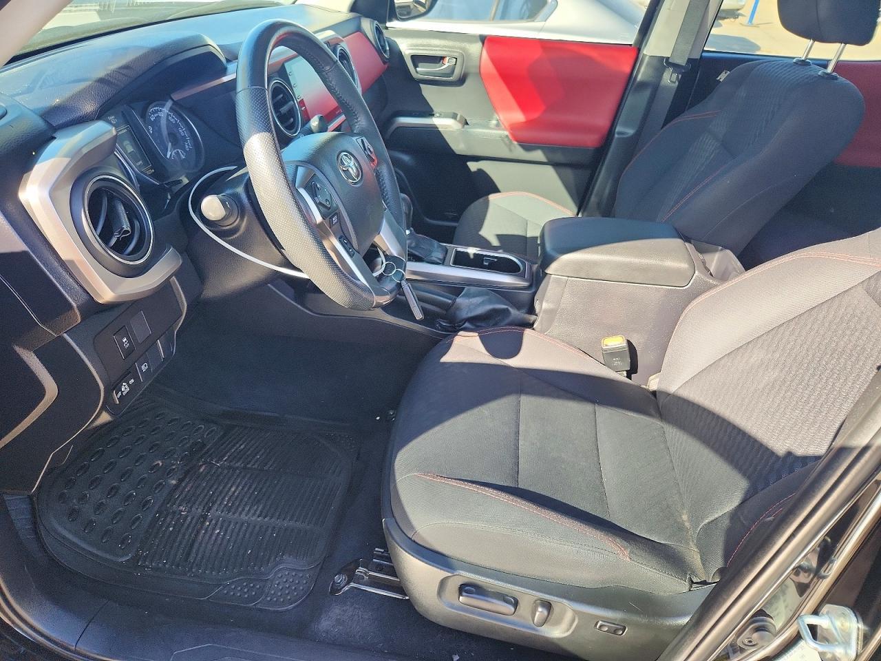 2023 Toyota Tacoma Sr5 V6 - Image 7