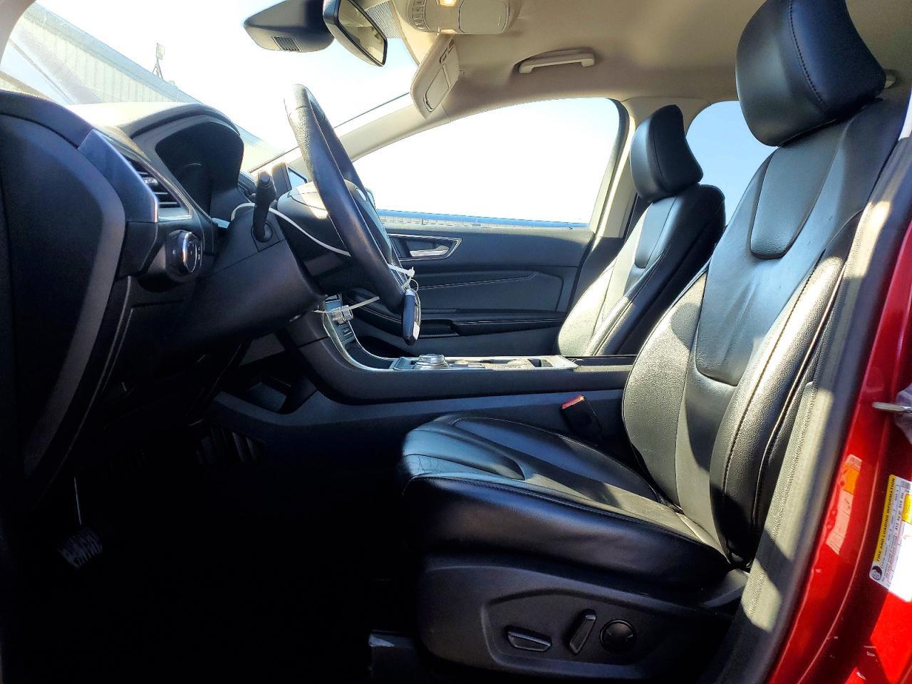 2022 Ford Edge Titanium - Фото 7