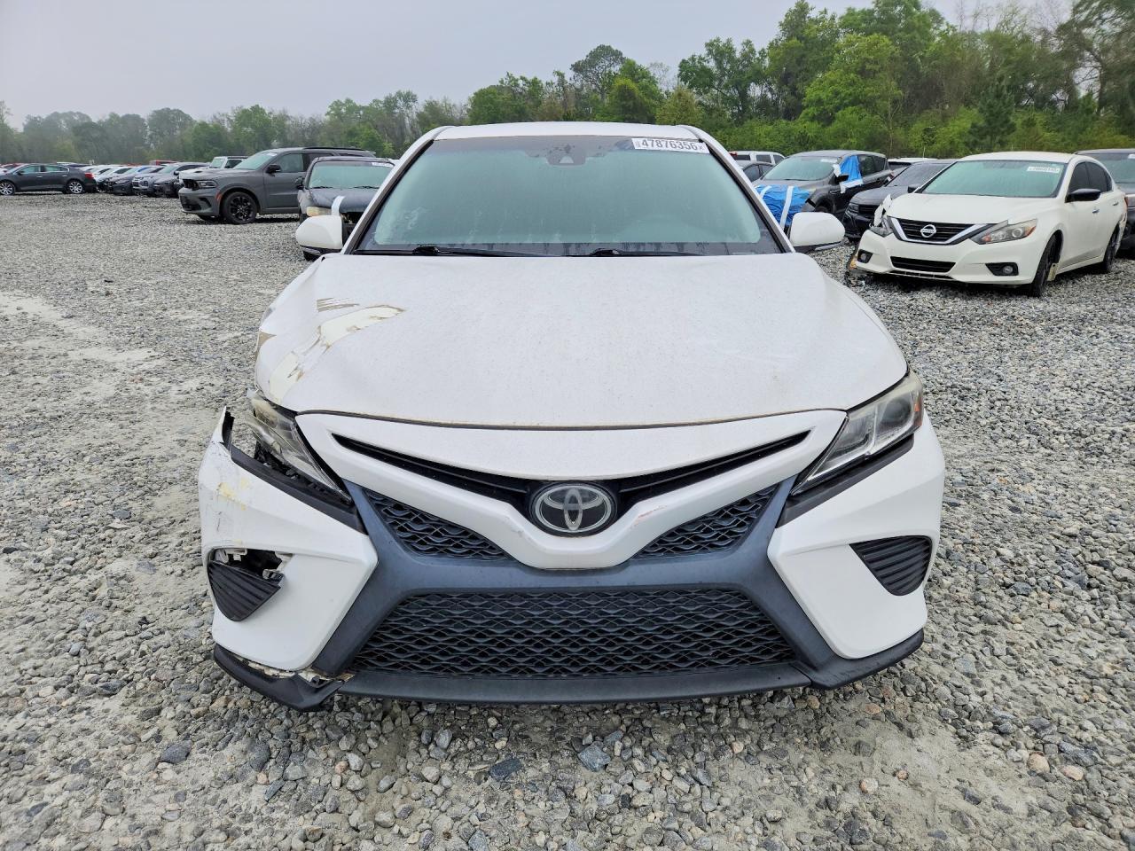 2019 Toyota Camry Se - Фото 5