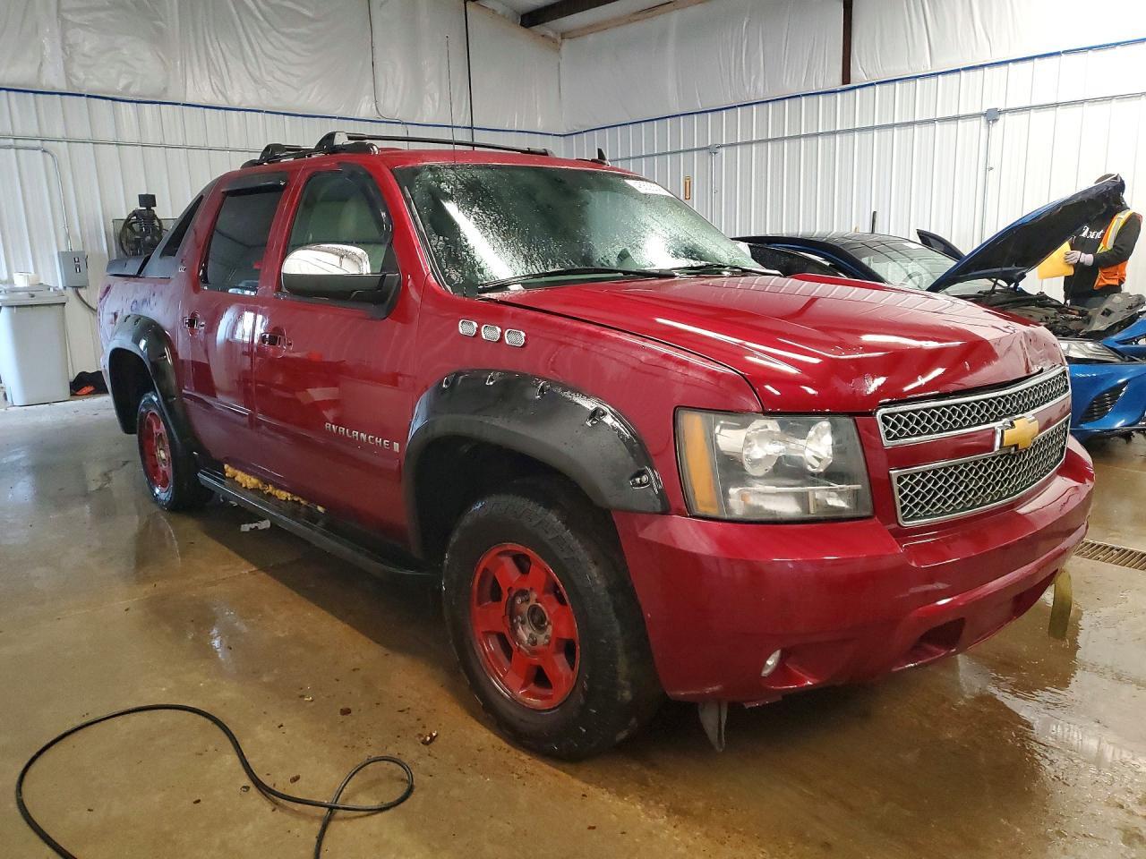 2007 Chevrolet Avalanche K1500 - Image 4