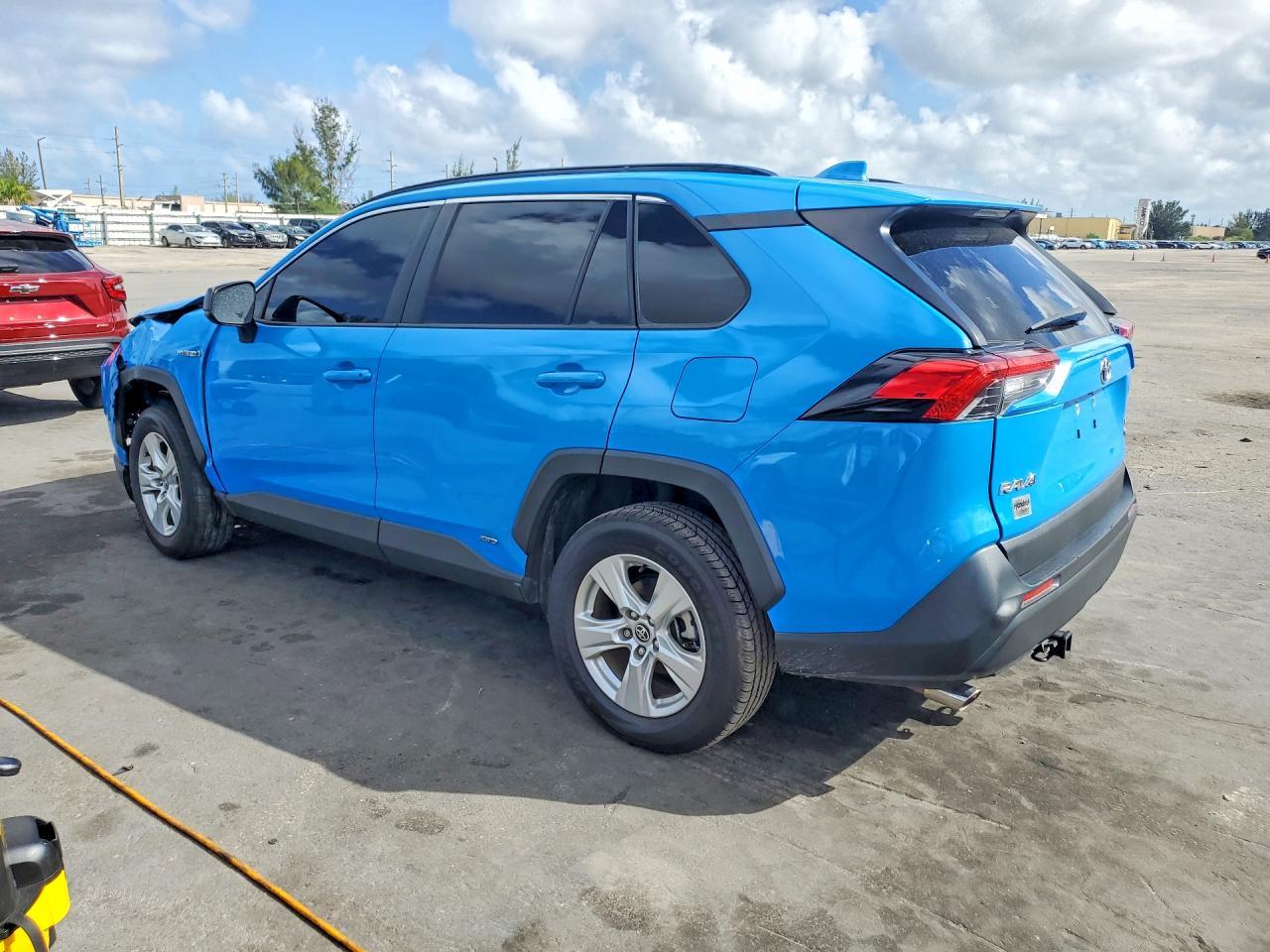 2021 Toyota Rav4 Hybrid Le - Фото 2