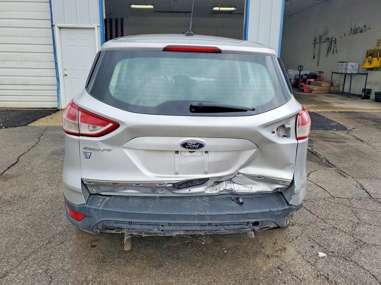 2016 Ford Escape S - Image 6