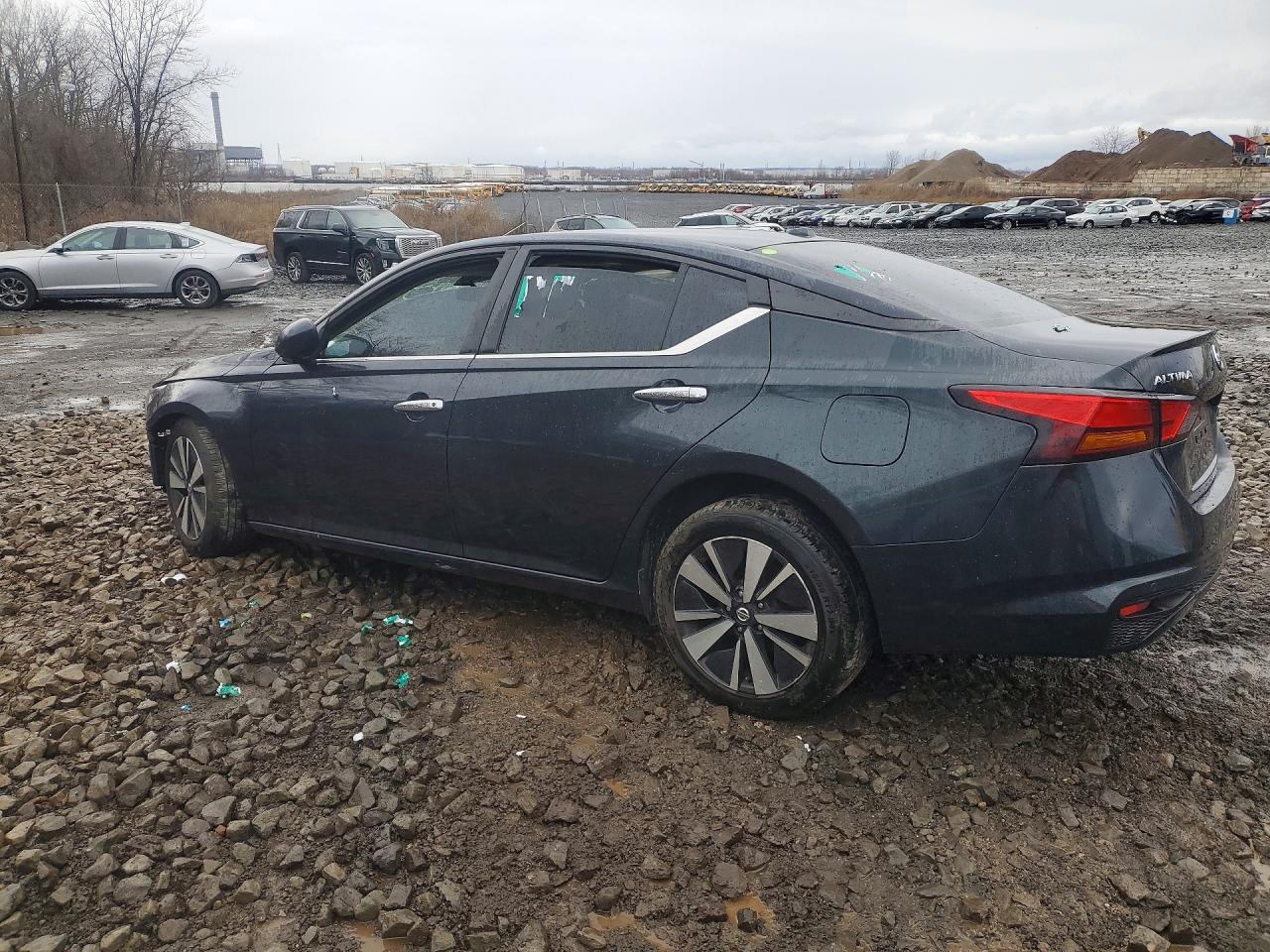 2021 Nissan Altima 2.5 Sv - Image 2