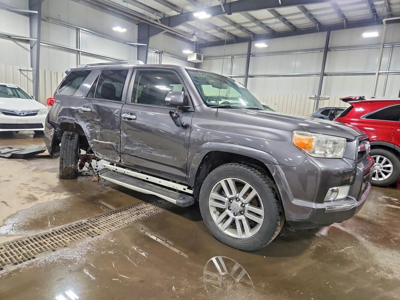 2012 Toyota 4Runner Limited - Image 4