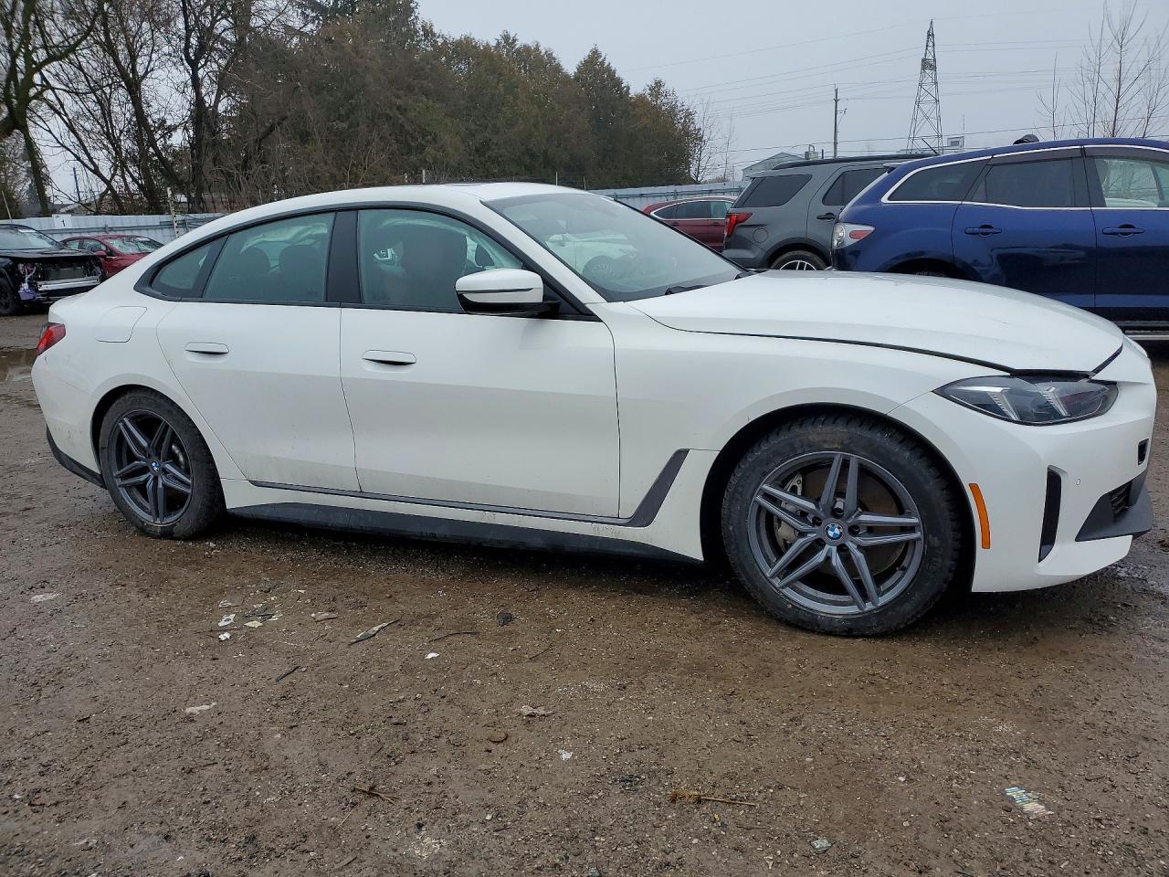 2025 BMW I4 Edrive 40 - Image 4