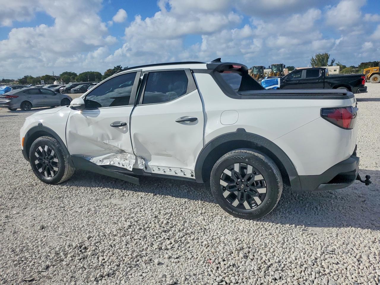 2025 Hyundai Santa Cruz Sel - Фото 2