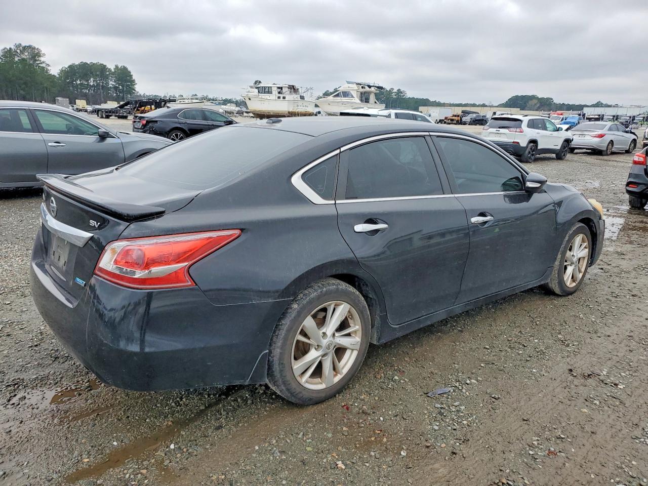 2013 Nissan Altima 2.5 - Image 3