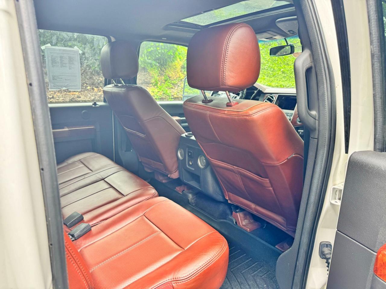 2012 Ford F350 Super Duty - Image 6