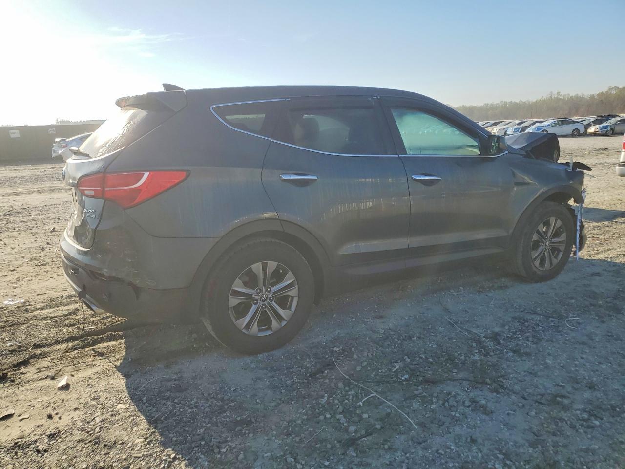 2014 Hyundai Santa Fe Sport 2.4L - Фото 3