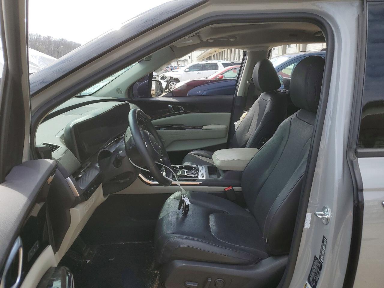 2024 Kia Carnival Sx Prestige - Image 7