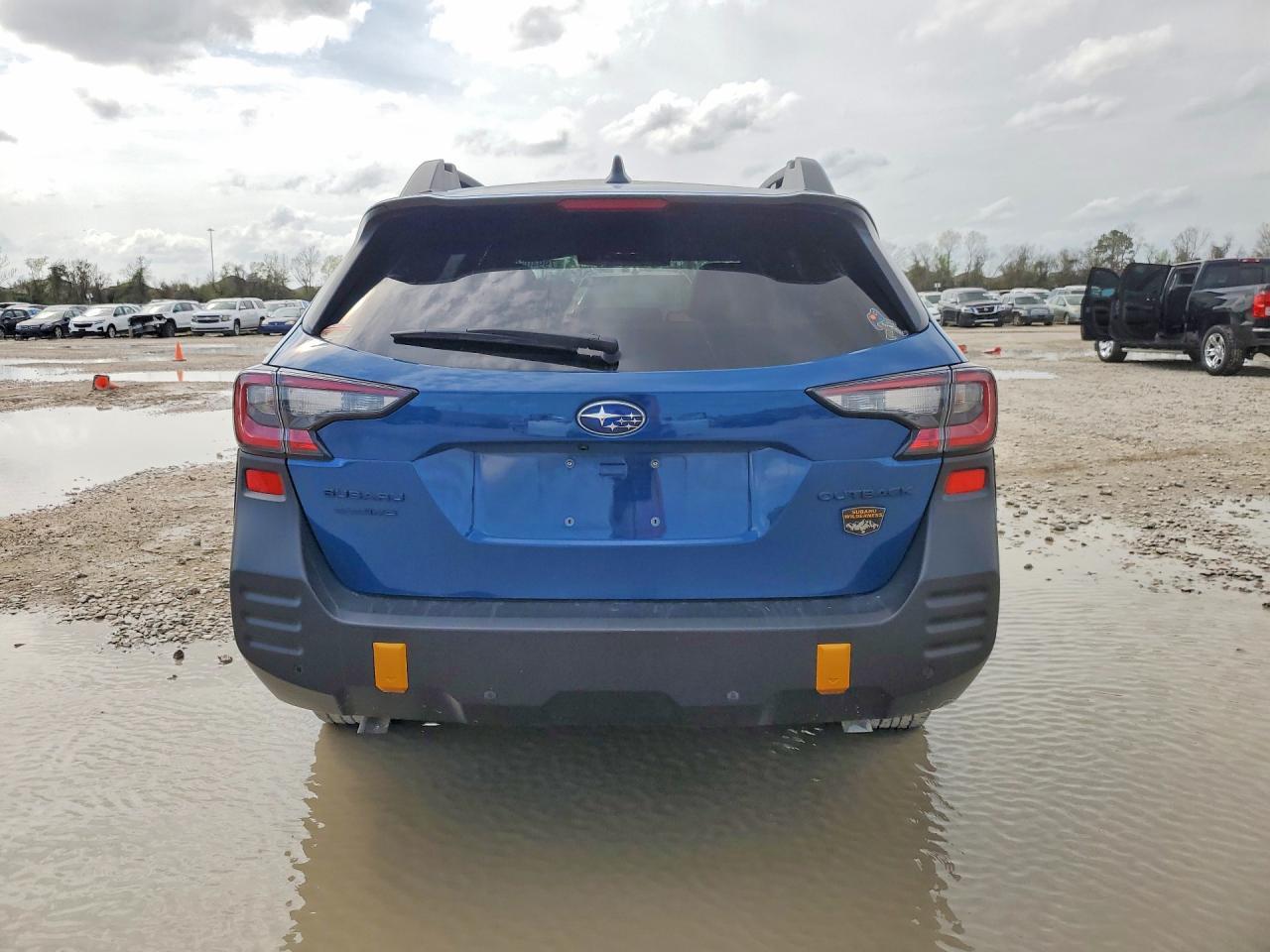 2025 Subaru Outback Wilderness - Фото 6