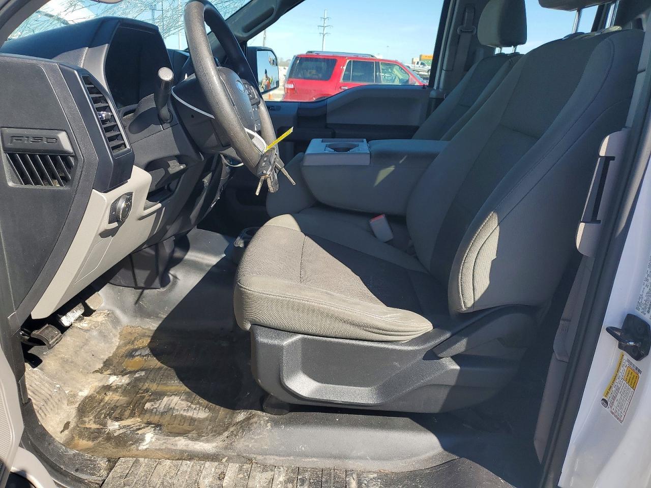 2016 Ford F150 Super Cab - Фото 7