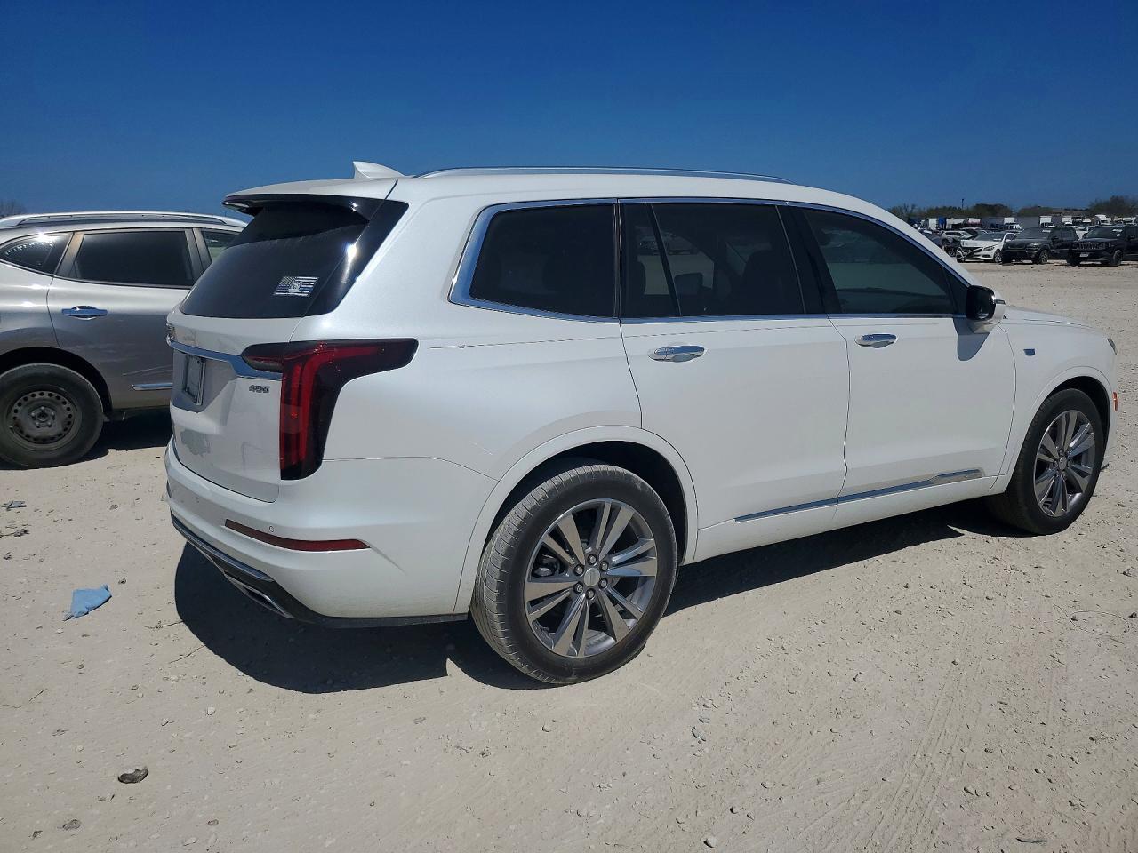 2025 Cadillac Xt6 Premium Luxury - Фото 3