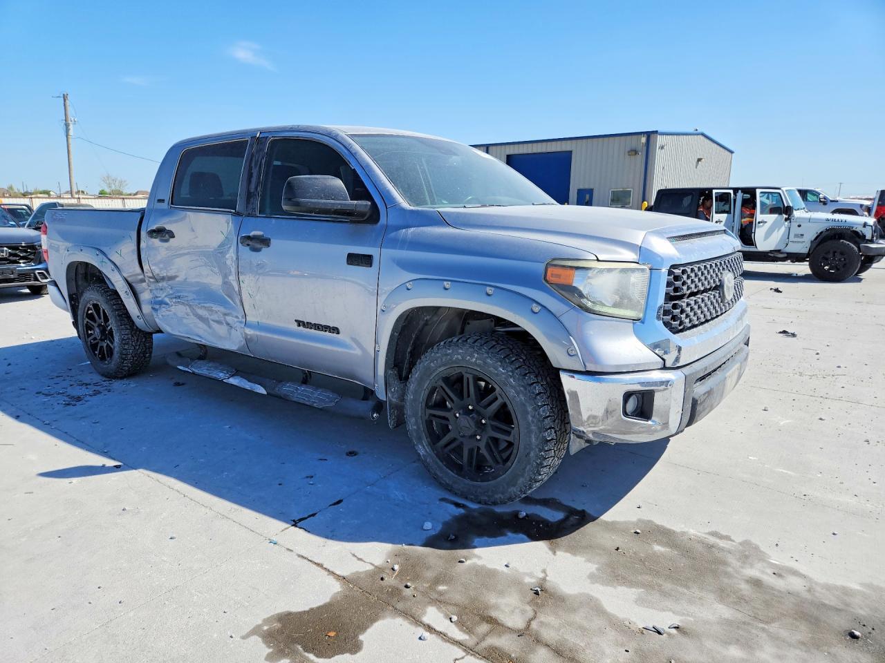2020 Toyota Tundra Sr5 - Image 4