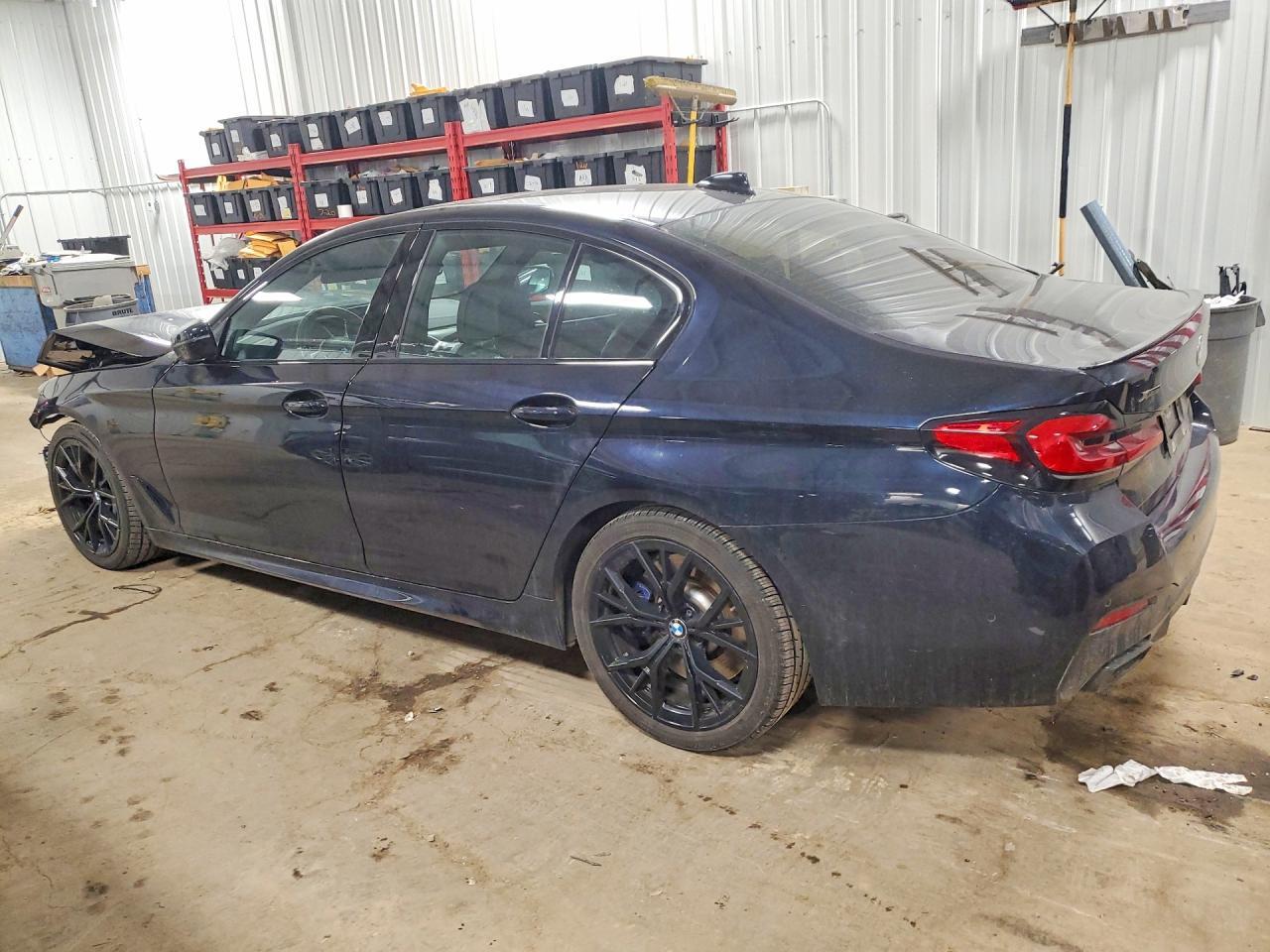 2021 BMW M550Xi - Фото 2