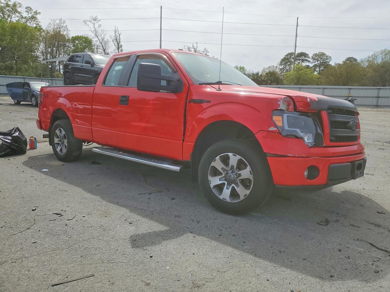 2013 Ford F150 Super Cab - Фото 4