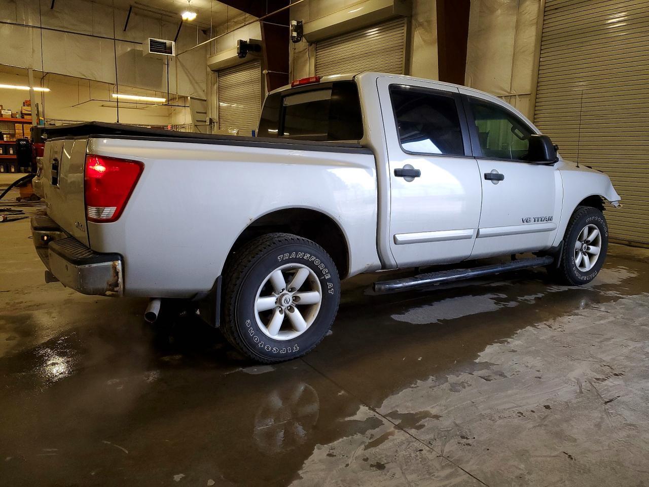 2012 Nissan Titan Sv - Фото 3