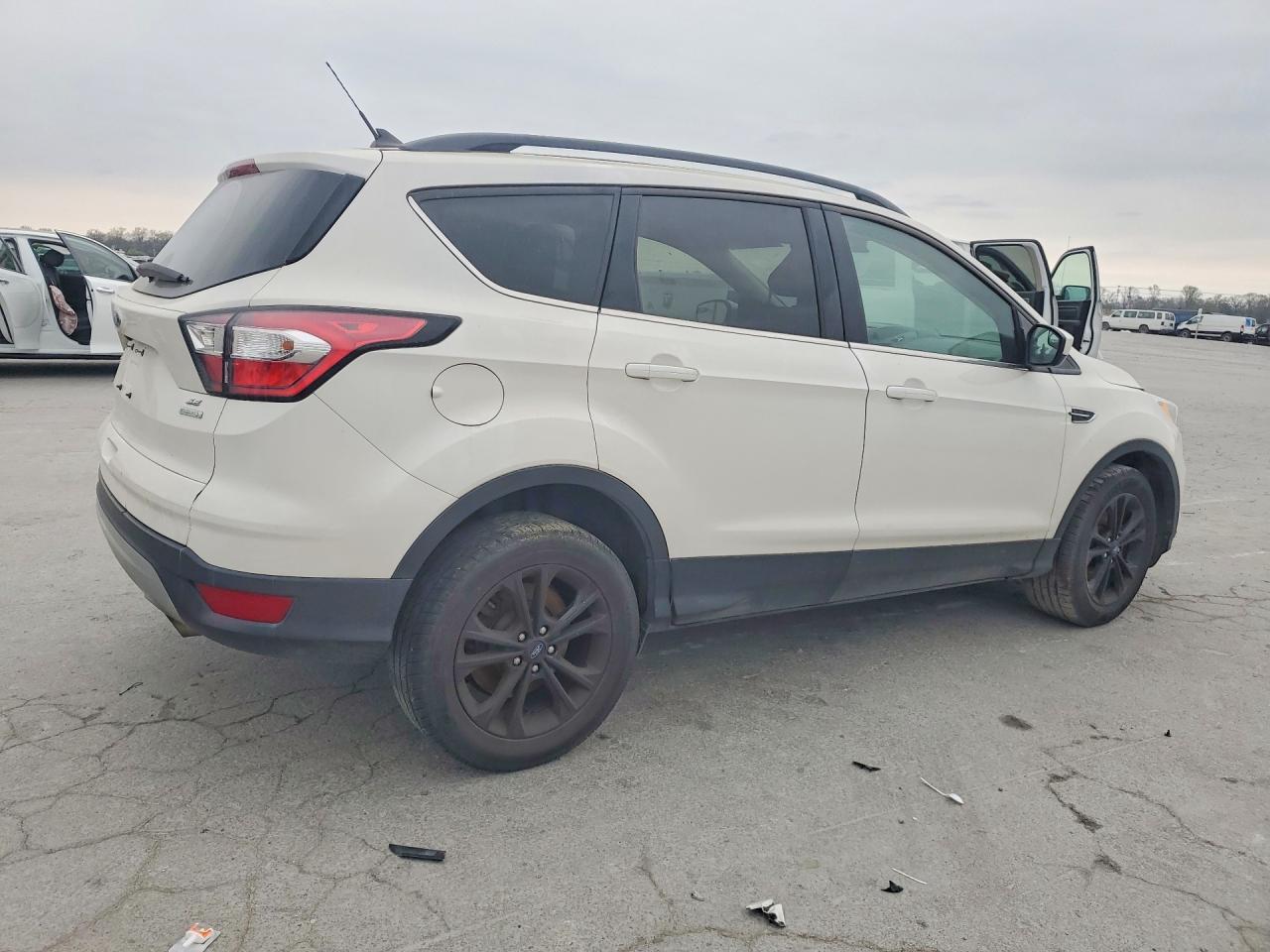 2018 Ford Escape Se - Image 3