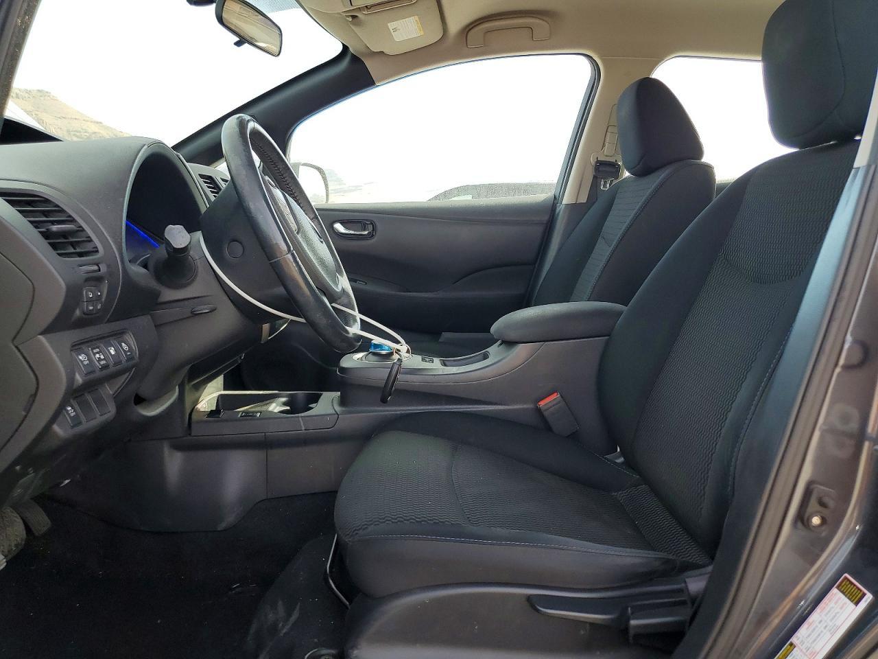 2013 Nissan Leaf S - Фото 7