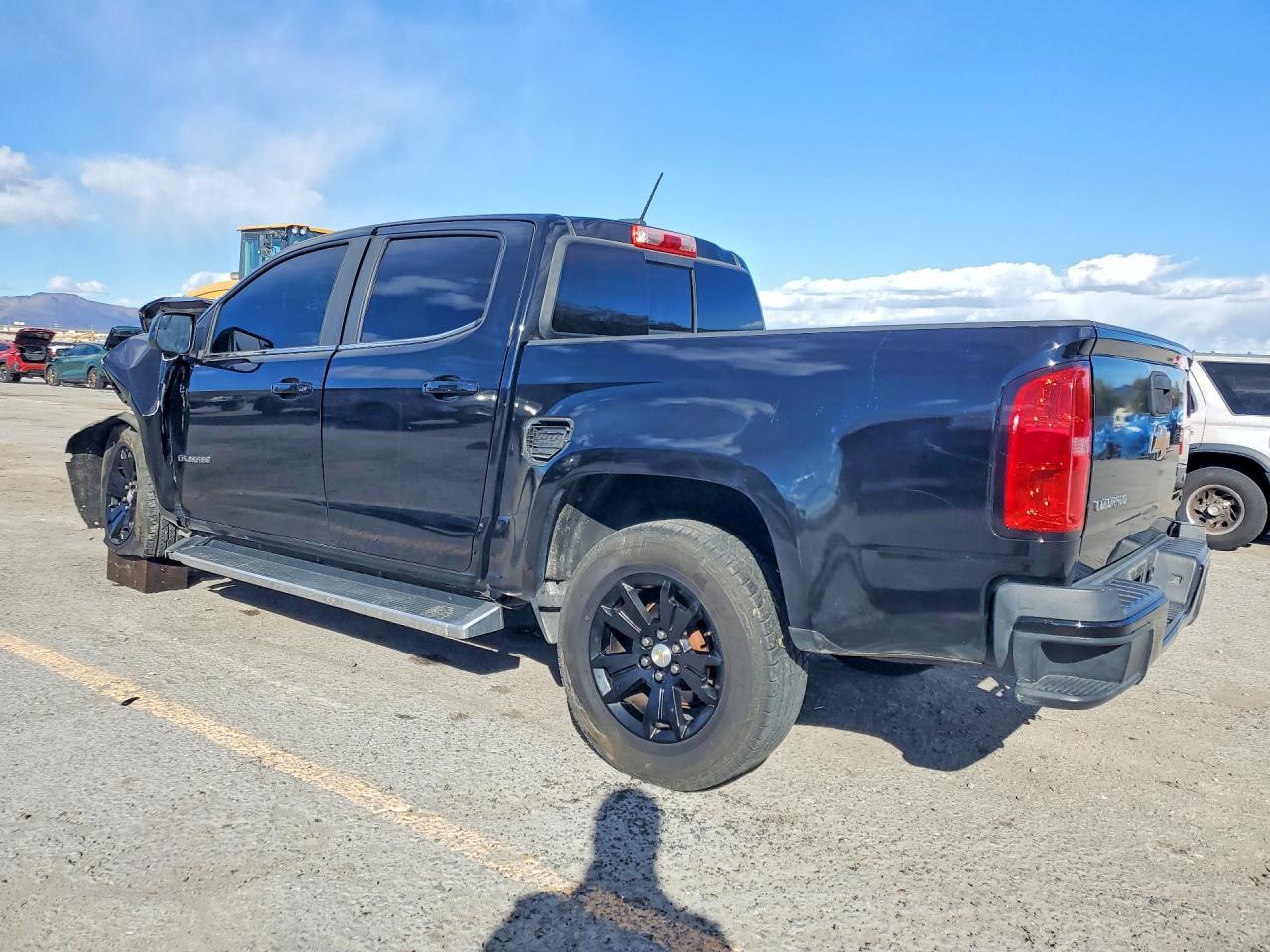 2016 Chevrolet Colorado Lt - Image 2