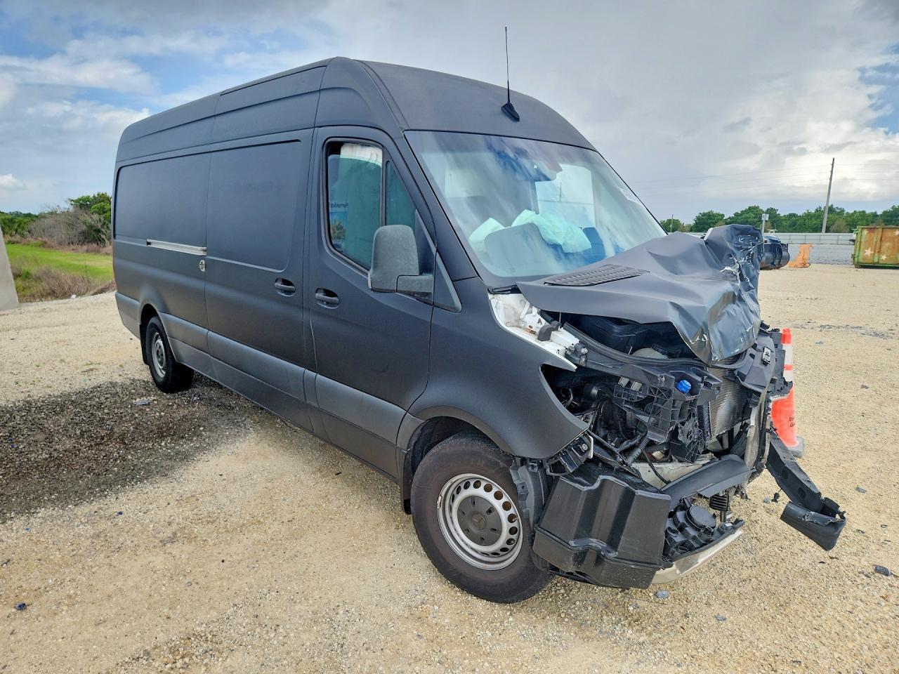 2022 Mercedes-Benz Sprinter 2500 - Image 4