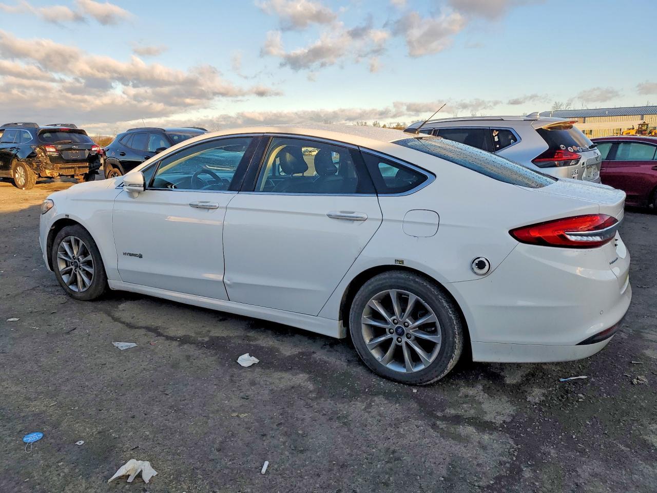 2017 Ford Fusion - Image 2