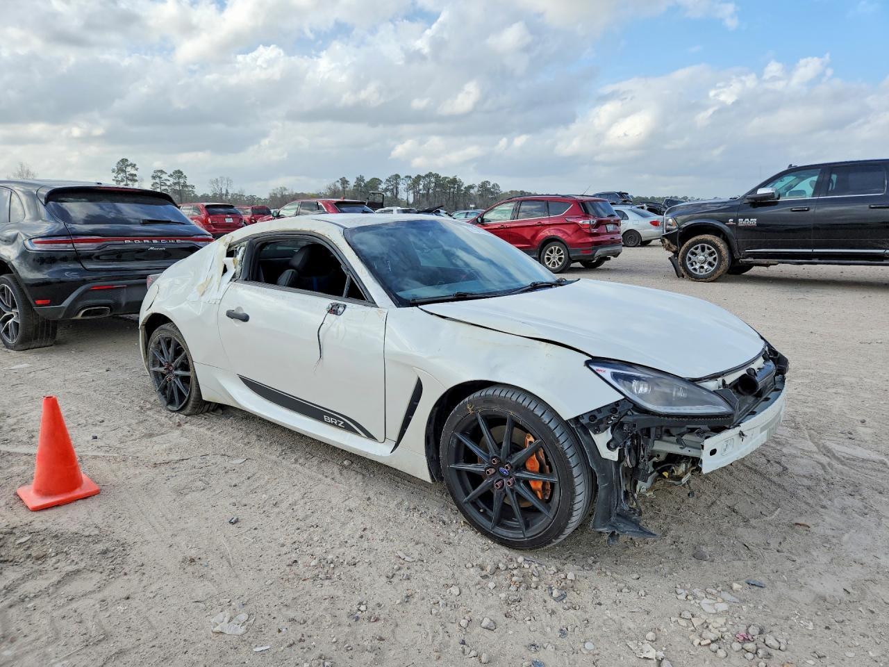 2025 Subaru Brz Ts - Фото 4