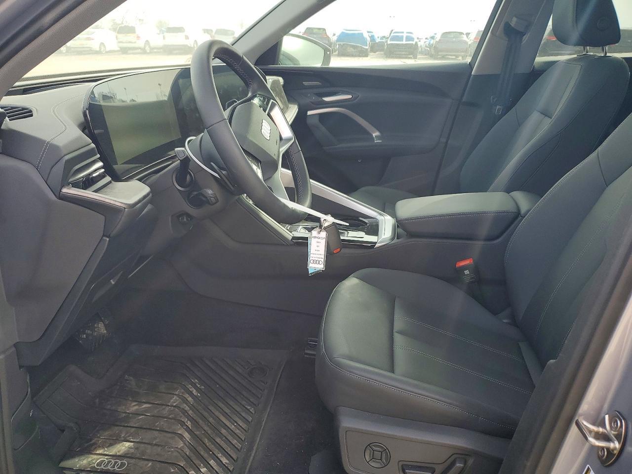 2025 Audi Q5 Premium Plus - Image 7