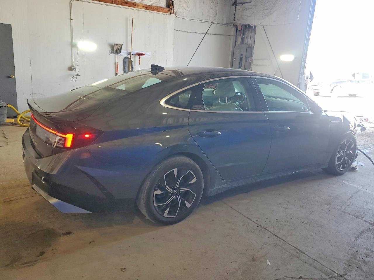 2024 Hyundai Sonata Sel - Image 3