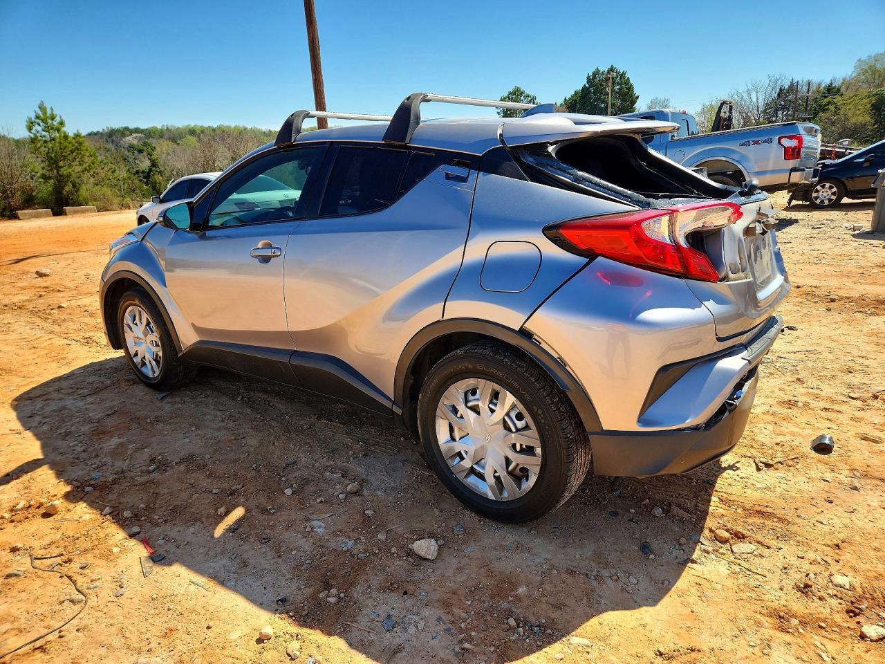 2019 Toyota C-Hr Le - Фото 2