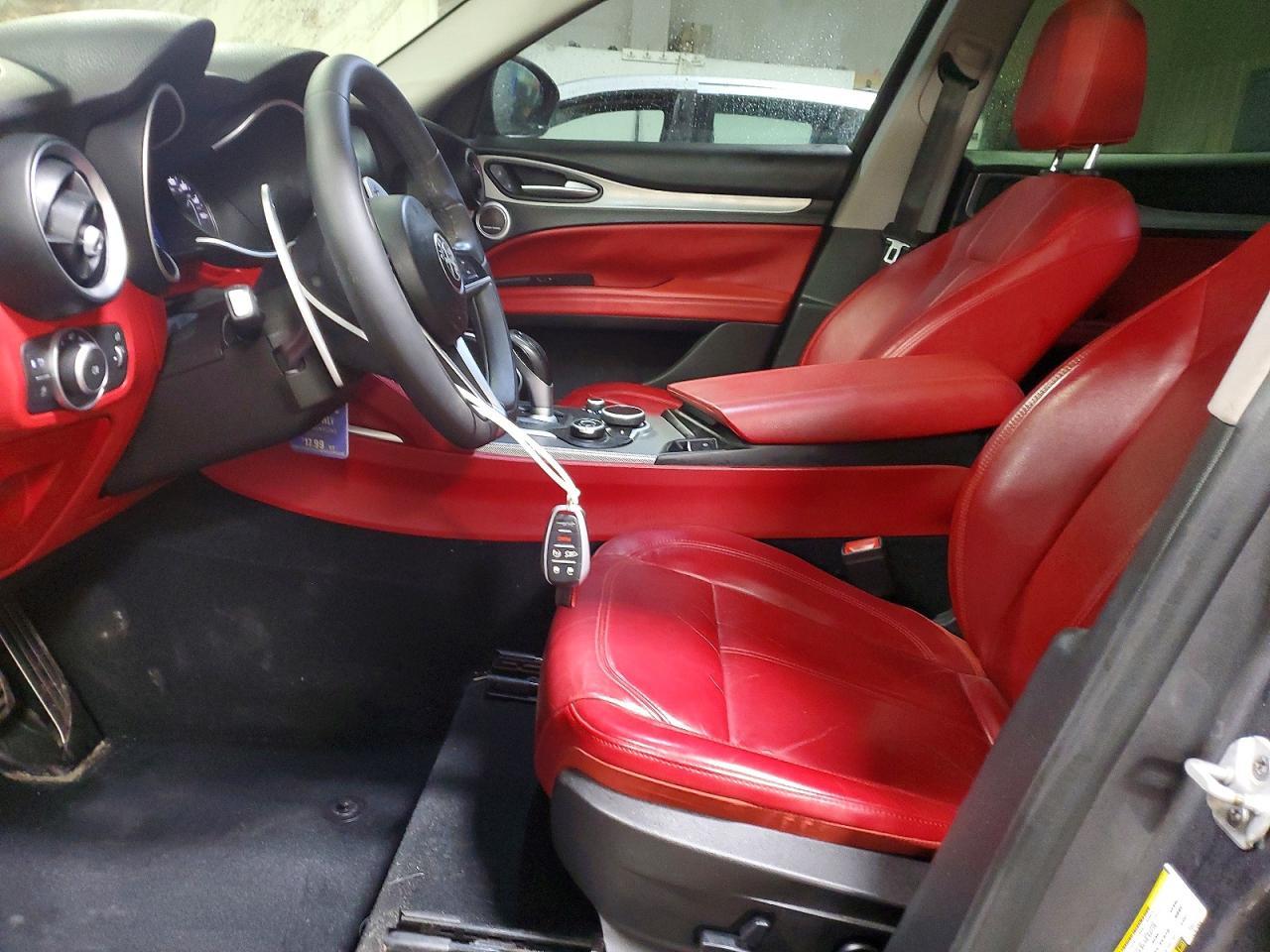 2019 Alfa Romeo Stelvio - Фото 7