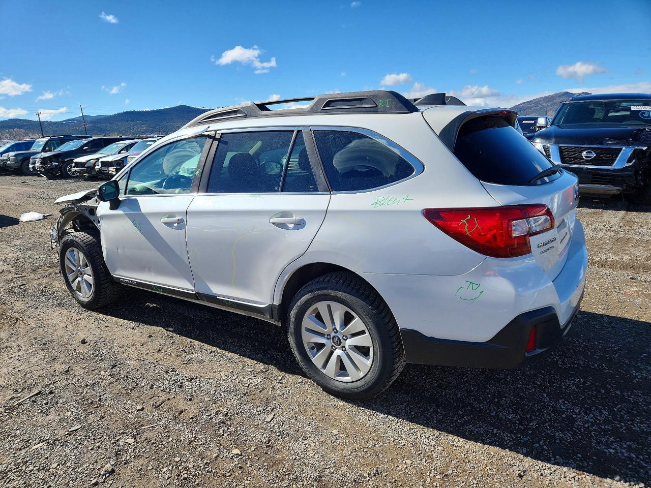 2019 Subaru Outback 2.5I Premium - Фото 2
