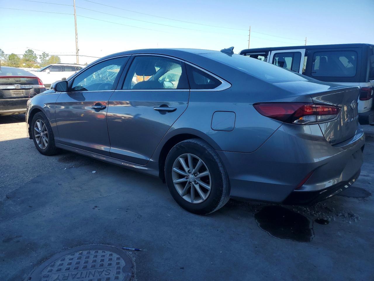 2019 Hyundai Sonata Se - Фото 2