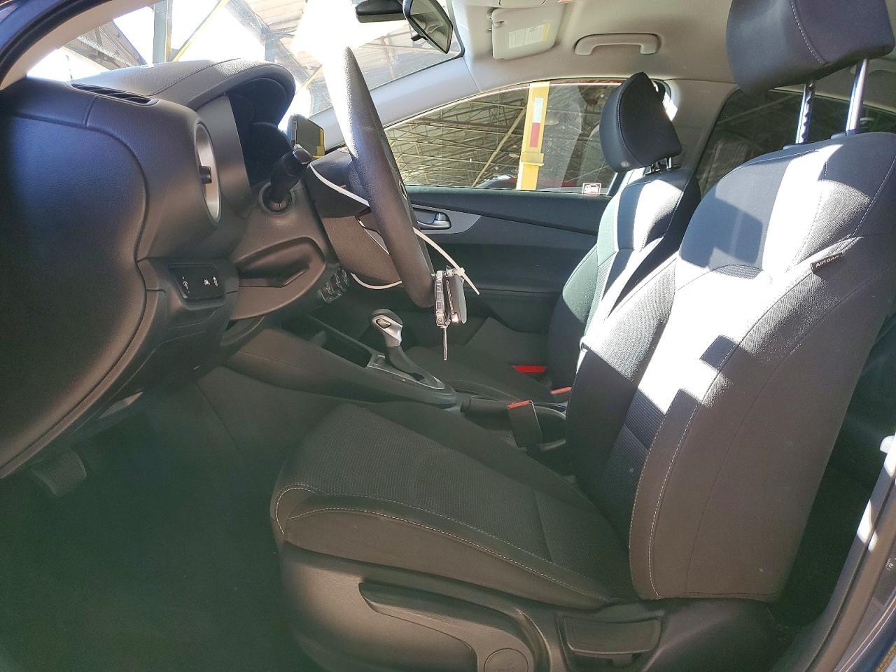 2020 Kia Forte Lxs - Фото 7