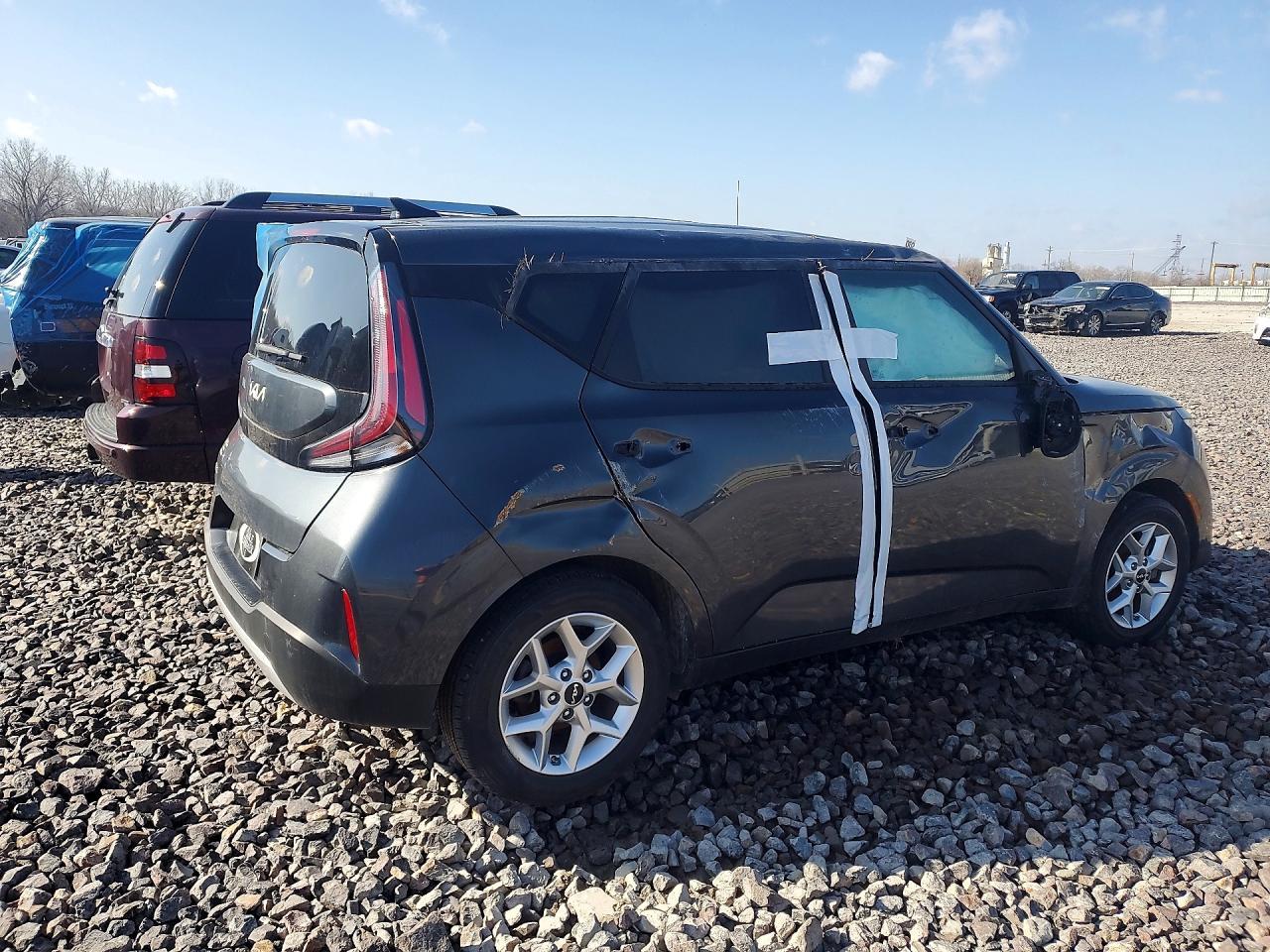 2024 Kia Soul Lx - Image 3