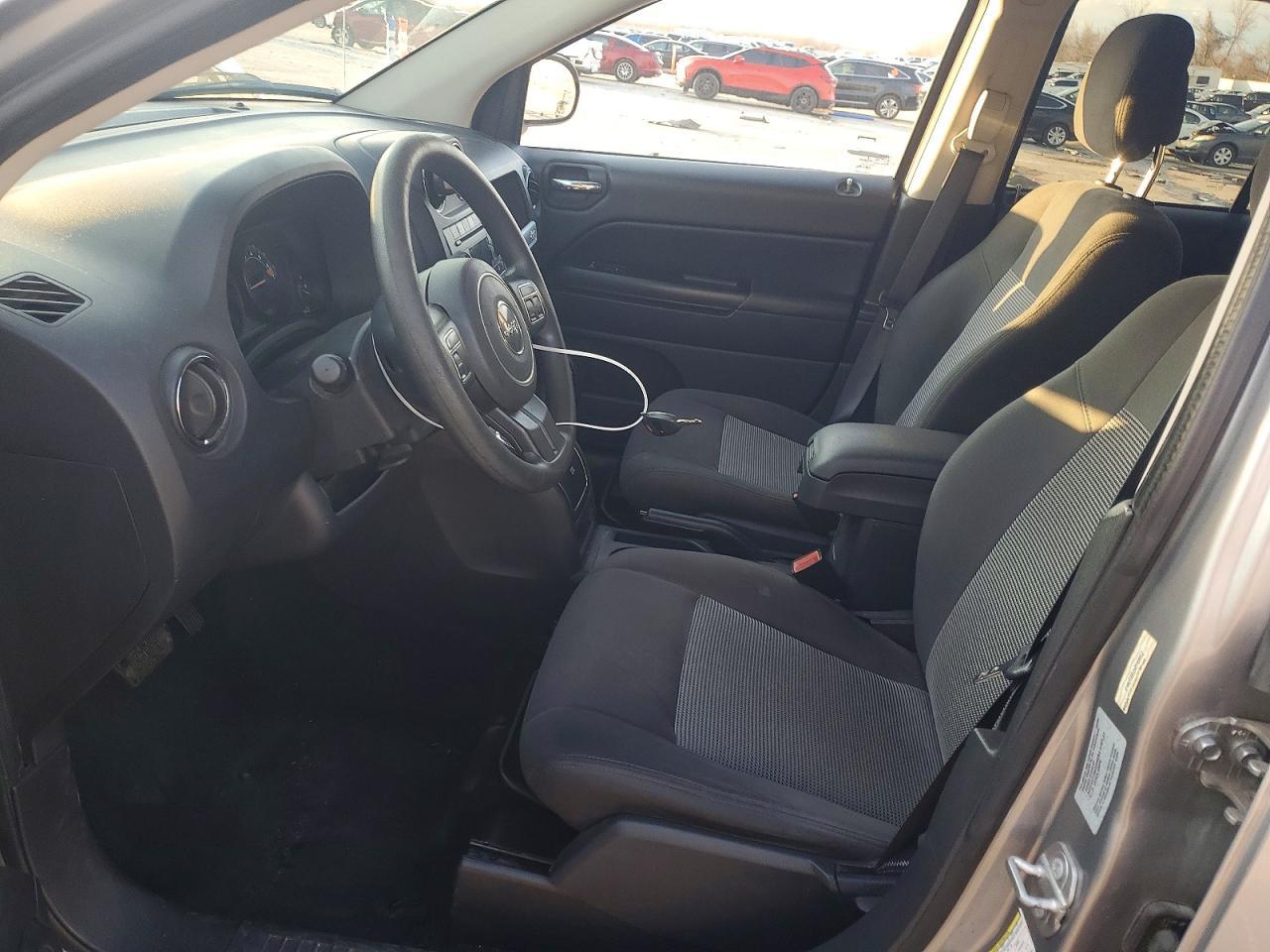 2017 Jeep Compass Sport - Фото 7