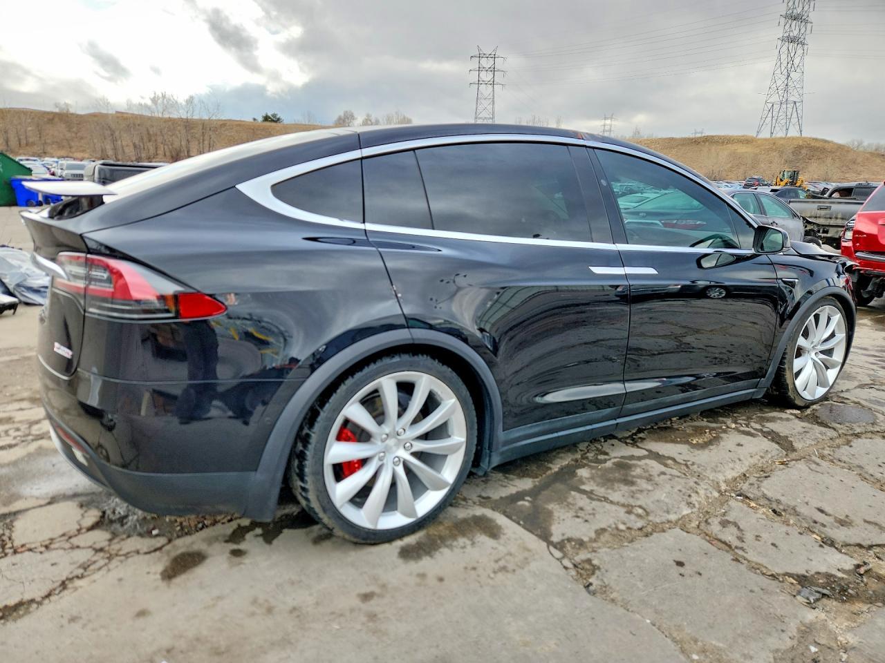 2017 Tesla Model X - Фото 3
