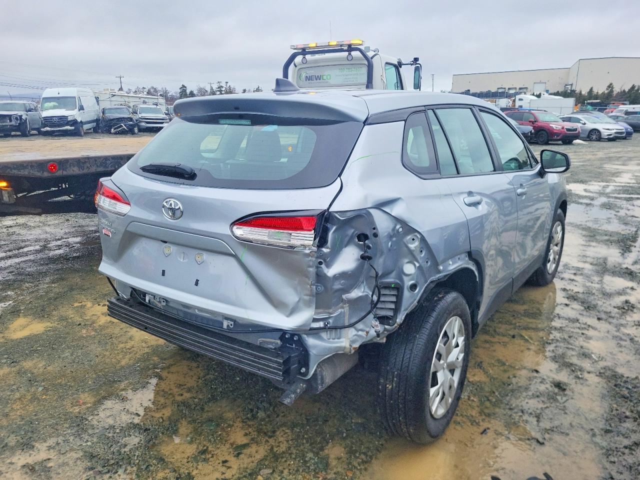 2025 Toyota Corolla Cross L - Фото 3