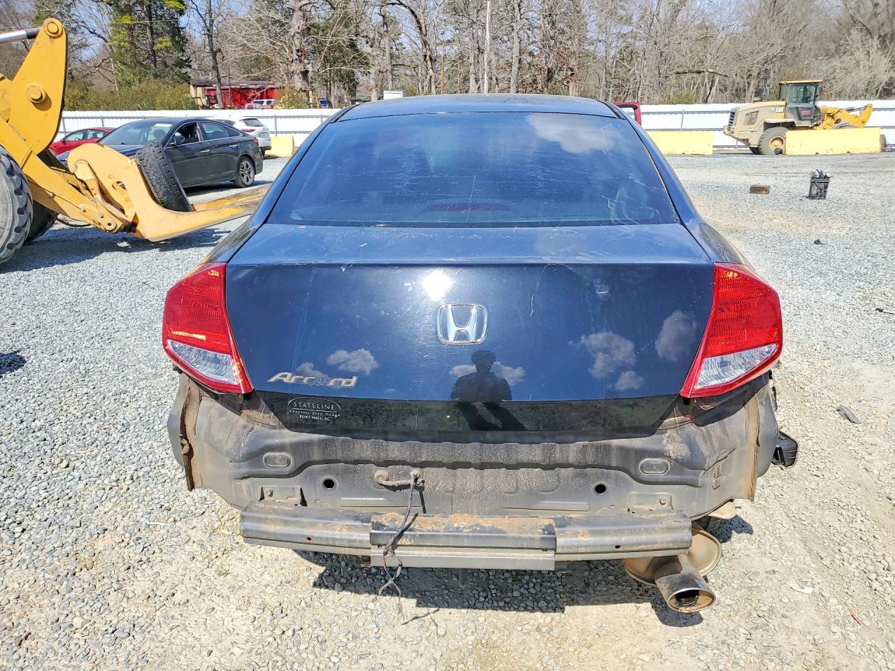 2012 Honda Accord - Image 6