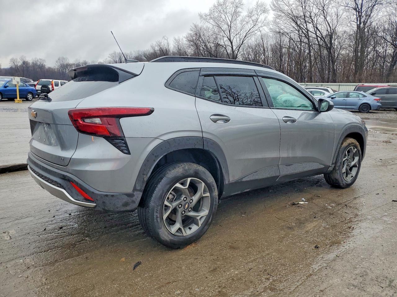 2025 Chevrolet Trax 1Lt - Фото 3
