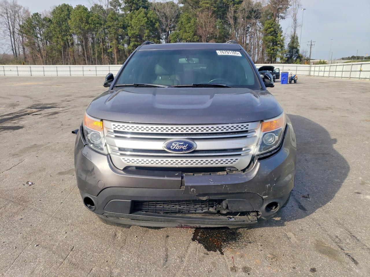 2014 Ford Explorer - Image 5