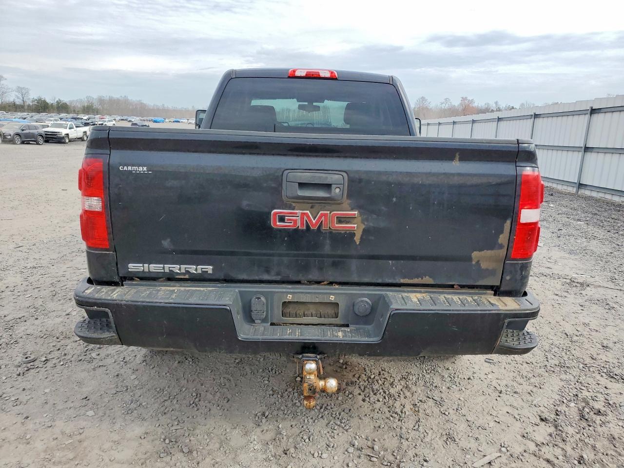2017 GMC Sierra K1500 - Image 6