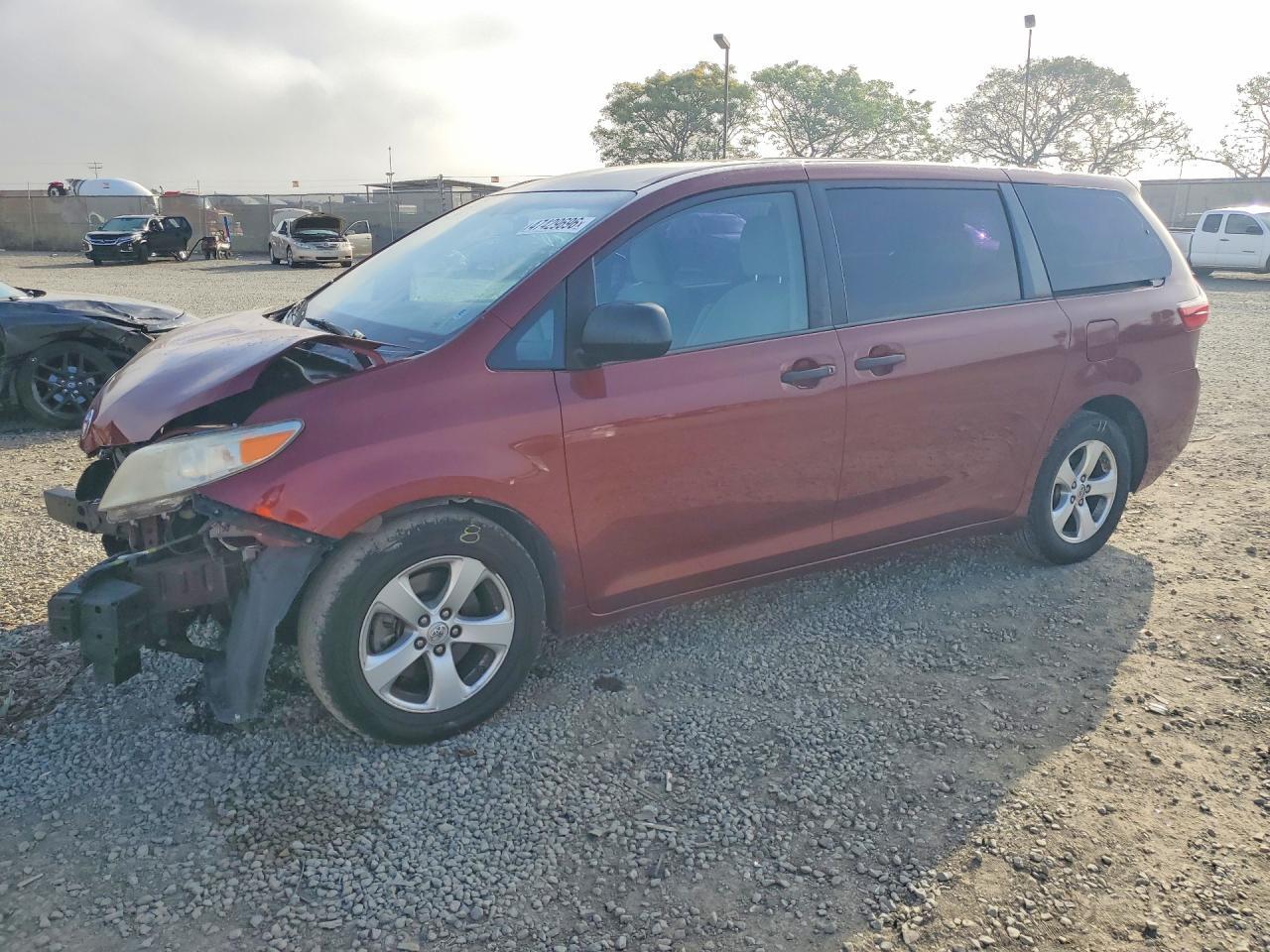 2017 Toyota Sienna L 7-Passenger