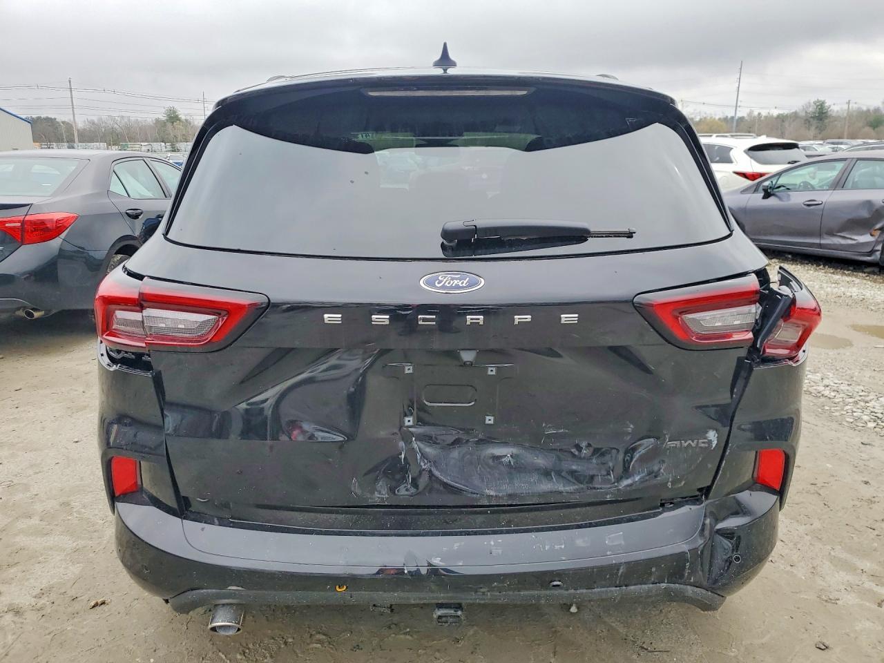 2025 Ford Escape St Line Elite - Фото 6